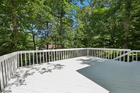 Exterior - 18 Mountainside Dr, Wayne, NJ 07470 photo 5 of 6