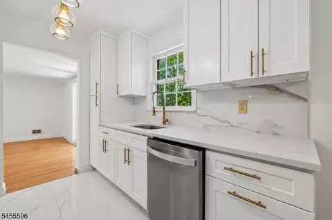 Kitchen - 18 Mountainside Dr, Wayne, NJ 07470 photo 1 of 2