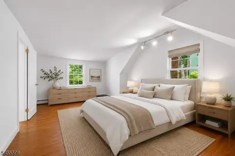 Bedroom - 18 Mountainside Dr, Wayne, NJ 07470 photo 4 of 6