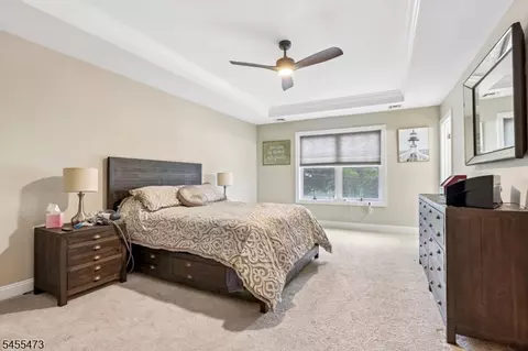 Bedroom - 35 Red Oak Ct, Haskell, NJ 07420 photo 2 of 4