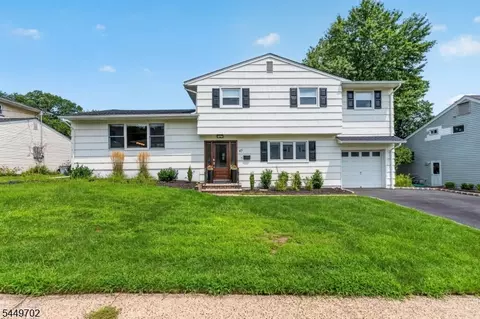 47 Lewis St, Cranford, NJ 07016