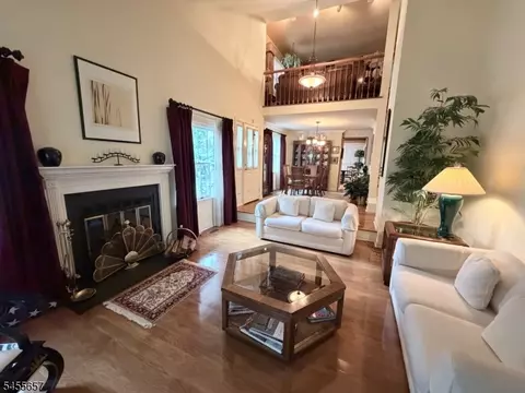 62 Stone Run Rd, Bedminster, NJ 07921 photo 3