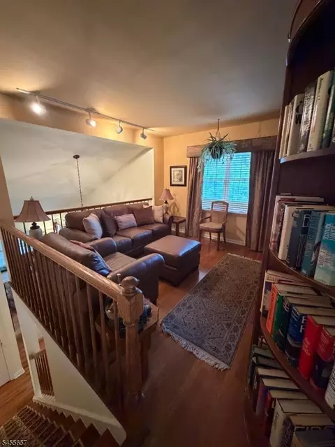 62 Stone Run Rd, Bedminster, NJ 07921 photo 4