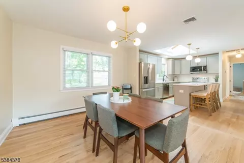 Dining - 401 E Plane St, Hackettstown, NJ 07840 photo 2 of 2
