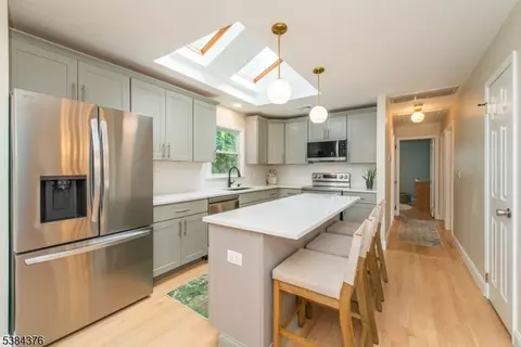 Kitchen - 401 E Plane St, Hackettstown, NJ 07840 photo 2 of 3