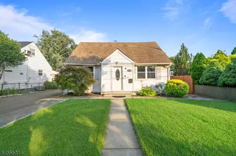 109 Maple Hill Rd, Clifton, NJ 07013