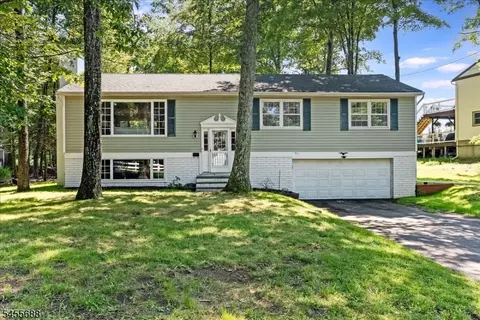 193 Alpine Trl, Sparta, NJ 07871