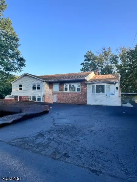 915 Us Highway 202, Raritan, NJ 08869