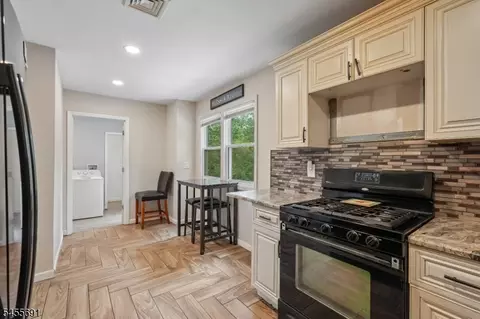 Entry Way - 307 Boulevard Dr, Wayne, NJ 07470 photo 3 of 3