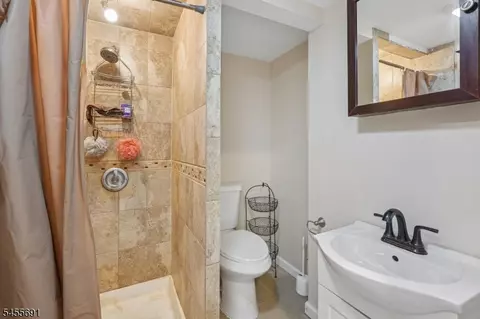 Bath - 307 Boulevard Dr, Wayne, NJ 07470 photo 1 of 2