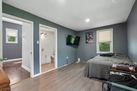 Bedroom - 307 Boulevard Dr, Wayne, NJ 07470 photo 1 of 3