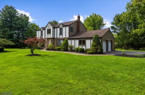 Exterior - 7 Devore Rd, Flemington, NJ 08822 photo 3 of 7