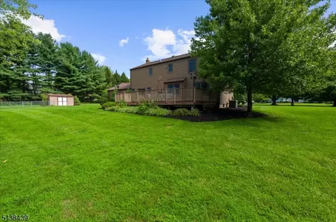 Exterior - 7 Devore Rd, Flemington, NJ 08822 photo 5 of 7