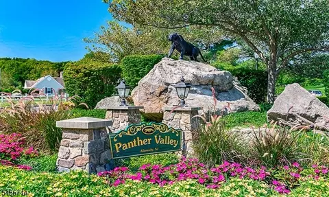 35 Marsh Hawk, Hackettstown, NJ 07840