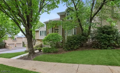 163 Clarken Dr, West Orange, NJ 07052