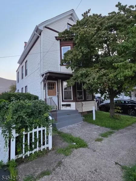 161 Ryerson Ave, Paterson, NJ 07502
