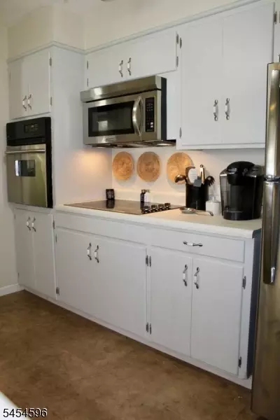 Kitchen - 206 Ridge Rd, Phillipsburg, NJ 08865 photo 1 of 2