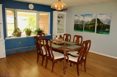 Dining - 206 Ridge Rd, Phillipsburg, NJ 08865 photo 1 of 2