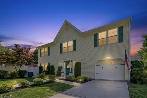 81 Hudson Ave, Ridgefield Park, NJ 07660