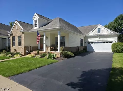 22 Merlin Dr, Washington, NJ 07882