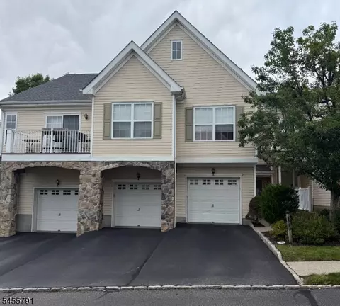 173 Terrace Ct #/16, Pompton Lakes, NJ 07442