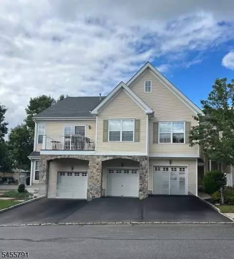 173 Terrace Ct #/16, Pompton Lakes, NJ 07442