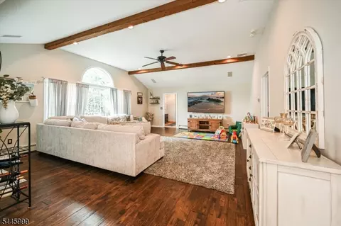 Living - 5 Harmer Ter, Wayne, NJ 07470 photo 4 of 5