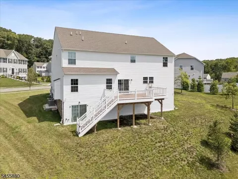 Exterior - 2 Vansickle Ct, Landing, NJ 07850 photo 3 of 5