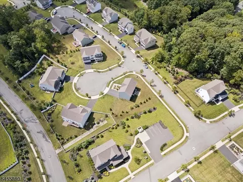 View/Area - 2 Vansickle Ct, Landing, NJ 07850 photo 2 of 3