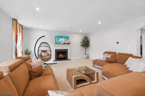 Other - 2 Vansickle Ct, Landing, NJ 07850 photo 2 of 7