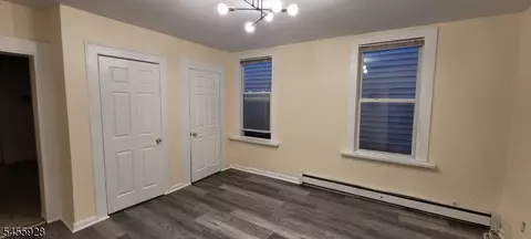 272 Littleton Ave, Newark, NJ 07103