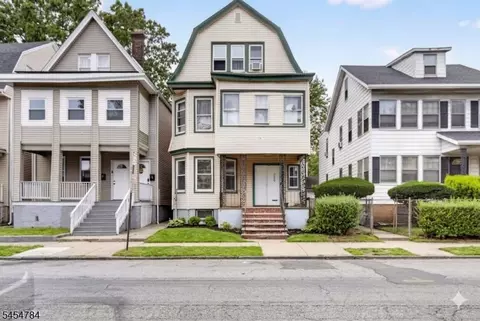 529 S Clinton St, East Orange, NJ 07018