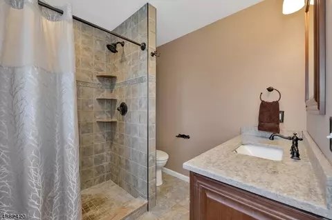 Bath - 12 Studer Rd, Clinton, NJ 08809 photo 1 of 3