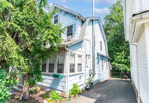 1455 Clinton Ave, Irvington, NJ 07111