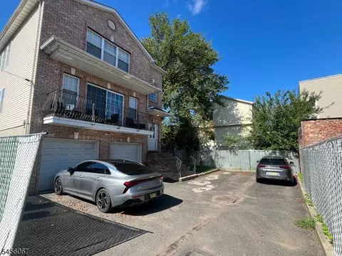 193 5 Hillside Ave, Newark, NJ 07108