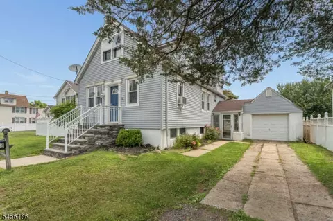 318 Marion Pl, Manville, NJ 08835
