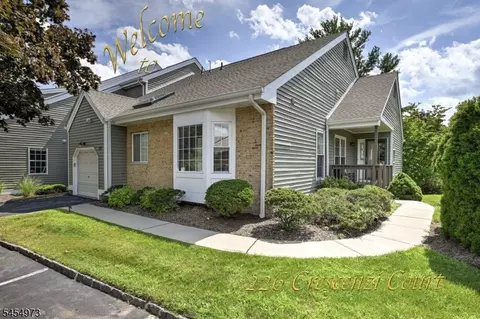 226 Crescenzi Ct, West Orange, NJ 07052