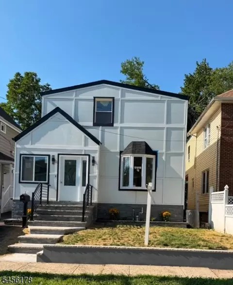 415 E 4th Ave, Roselle, NJ 07203