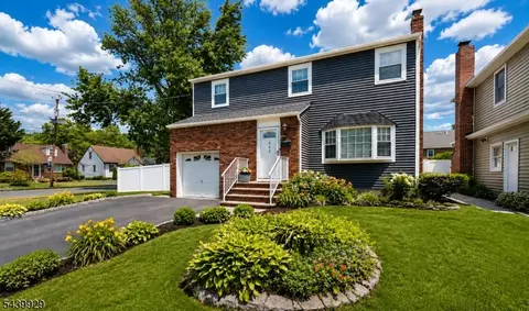 303 Montague Ave, Scotch Plains, NJ 07076