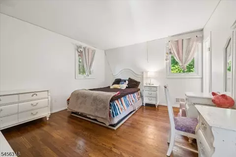 Bedroom - 151 Birch St, Dover, NJ 07801 photo 3 of 5