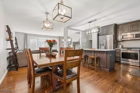 Dining - 151 Birch St, Dover, NJ 07801 photo 4 of 4