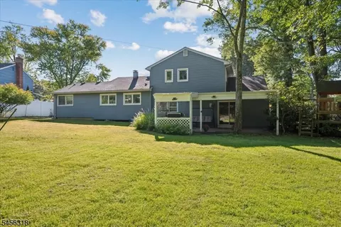 Exterior - 151 Birch St, Dover, NJ 07801 photo 5 of 8
