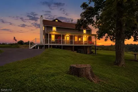 21 Frontage Rd, Blairstown, NJ 07825