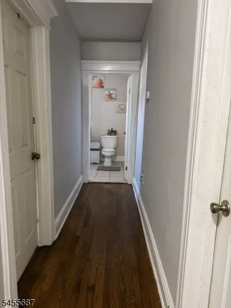Entry Way - 1007 W 8th St, Plainfield, NJ 07063 photo 5 of 6