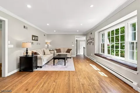 Living - 67 Bald Eagle Rd, Hackettstown, NJ 07840 photo 2 of 5