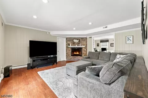 Living - 67 Bald Eagle Rd, Hackettstown, NJ 07840 photo 3 of 5