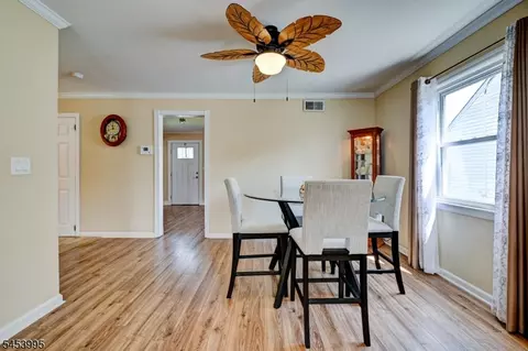 Dining - 416 Giles Ave, Middlesex, NJ 08846 photo 1 of 1