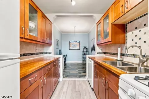 Kitchen - 100 Prospect Ave #4C, Hackensack, NJ 07601 photo 2 of 3