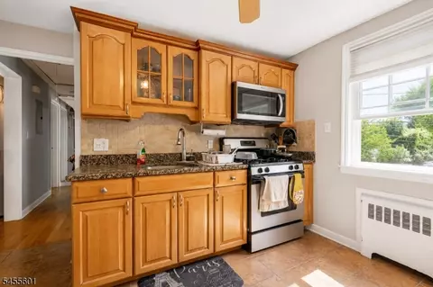 445 Morris Ave, Springfield, NJ 07081 photo 4