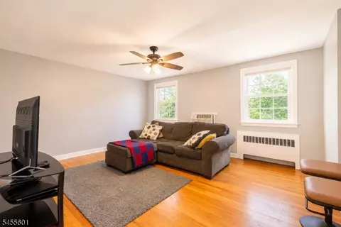 445 Morris Ave, Springfield, NJ 07081 photo 2
